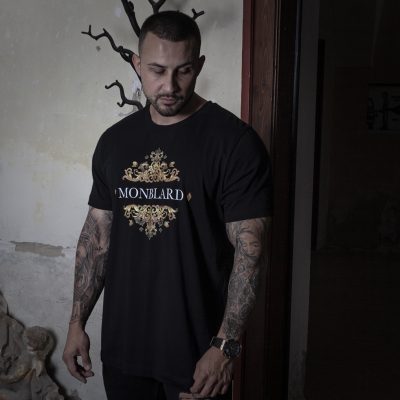 Luxury baroque ornament high fashion tshirt men black